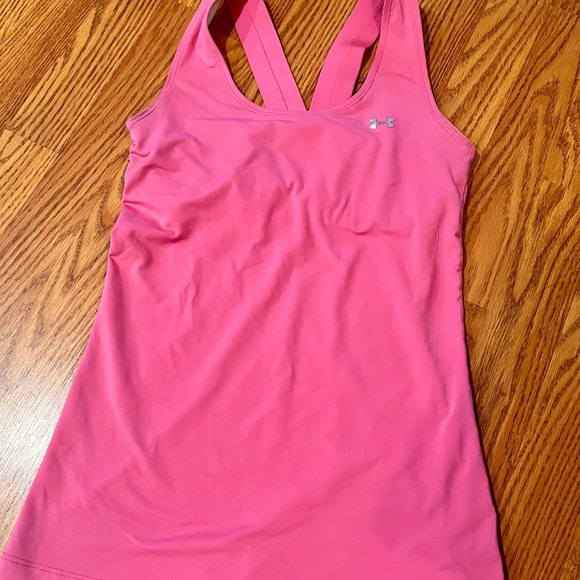 Set of Three Workout Tops in XS - Picture 3 of 3